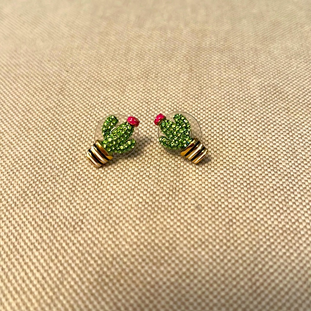 Gently used Kate Spade cactus stud earrings
